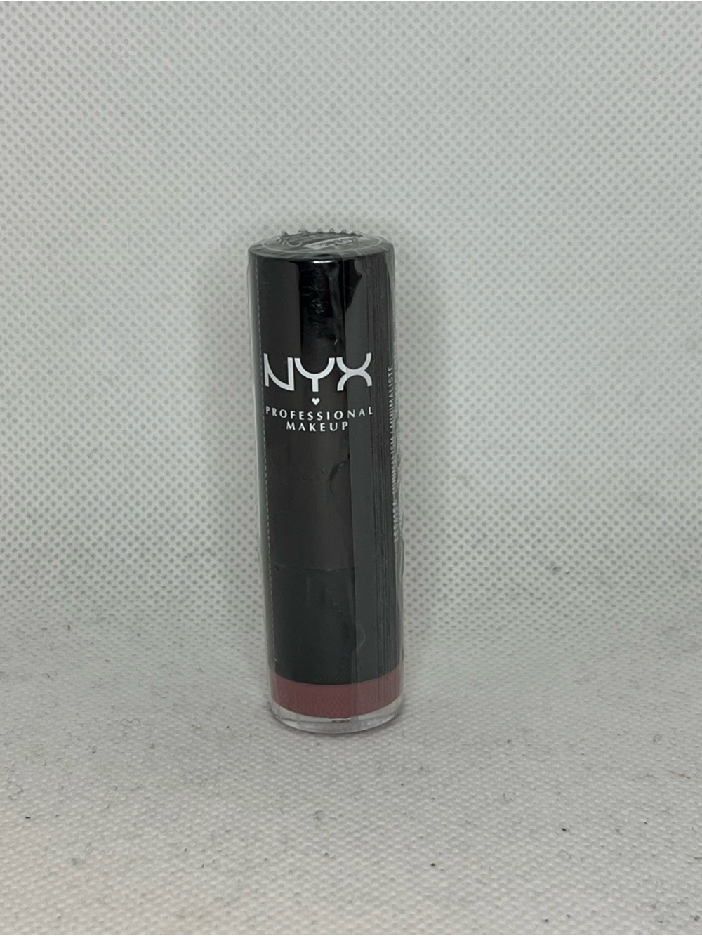 NYX Creamy Lipstick Minimalism